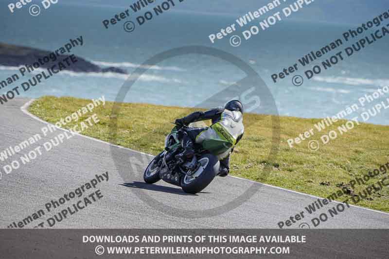 anglesey no limits trackday;anglesey photographs;anglesey trackday photographs;enduro digital images;event digital images;eventdigitalimages;no limits trackdays;peter wileman photography;racing digital images;trac mon;trackday digital images;trackday photos;ty croes